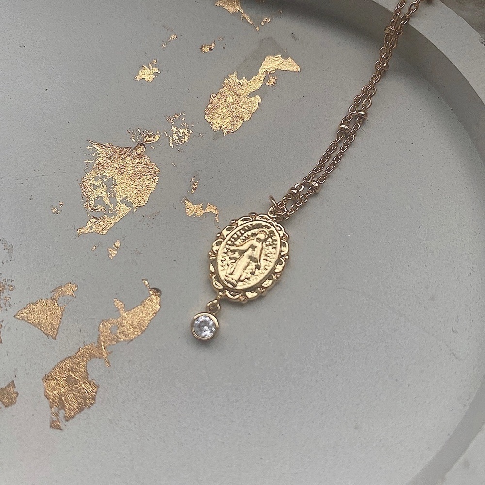 ✨Vintage Gold Pendent Necklace with Diamond